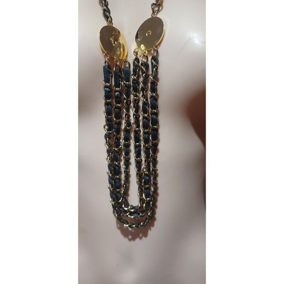 CHANEL VINTAGE Rue 31 Cambon Gold Chain Tri-Belt. Black Leather. - Picture 6 of 11